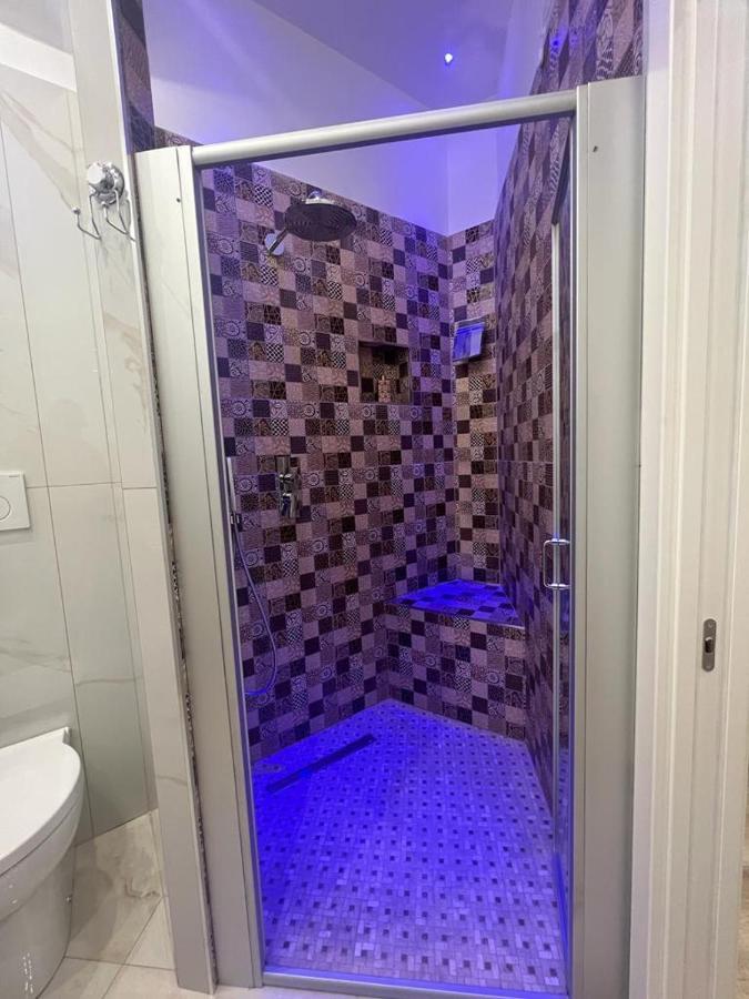 Hotel Goldenhouse Neapol Zewnętrze zdjęcie