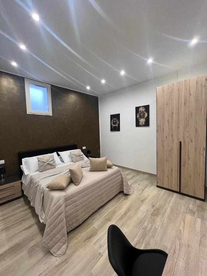 Hotel Goldenhouse Neapol Zewnętrze zdjęcie