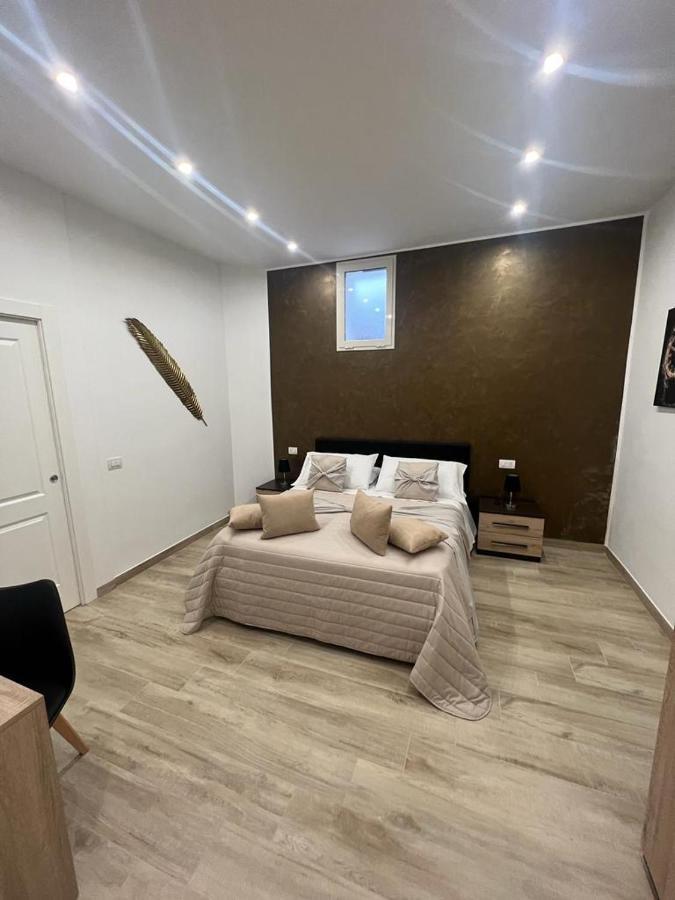 Hotel Goldenhouse Neapol Zewnętrze zdjęcie