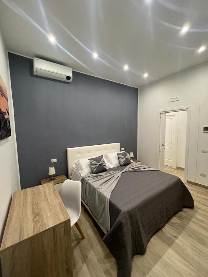 Hotel Goldenhouse Neapol Zewnętrze zdjęcie