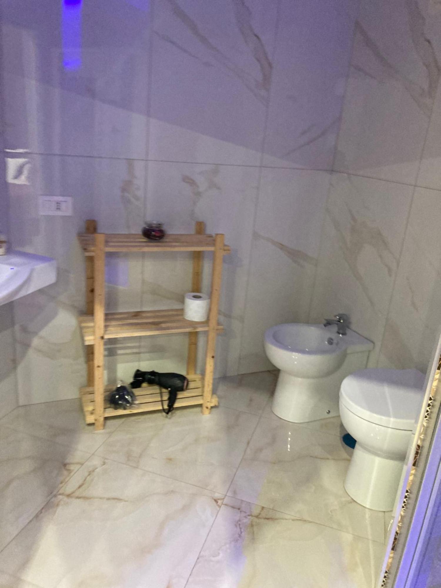 Hotel Goldenhouse Neapol Zewnętrze zdjęcie